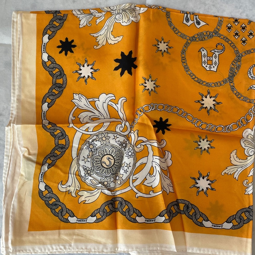 Printed Silk Twill Scarf from SANDRO - Picture 5 of 9
